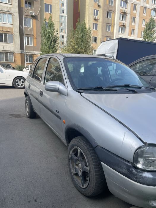 Продам opel vita