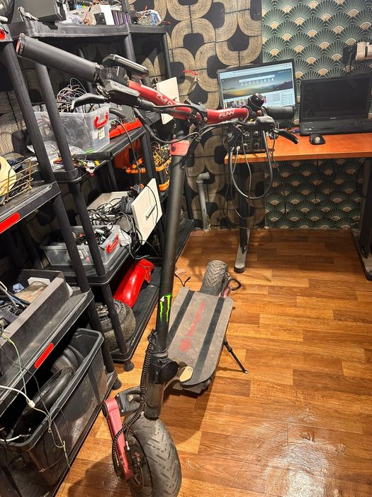Reparatii trotinete electrice Sector 4 Bucuresti | GShop Atelier