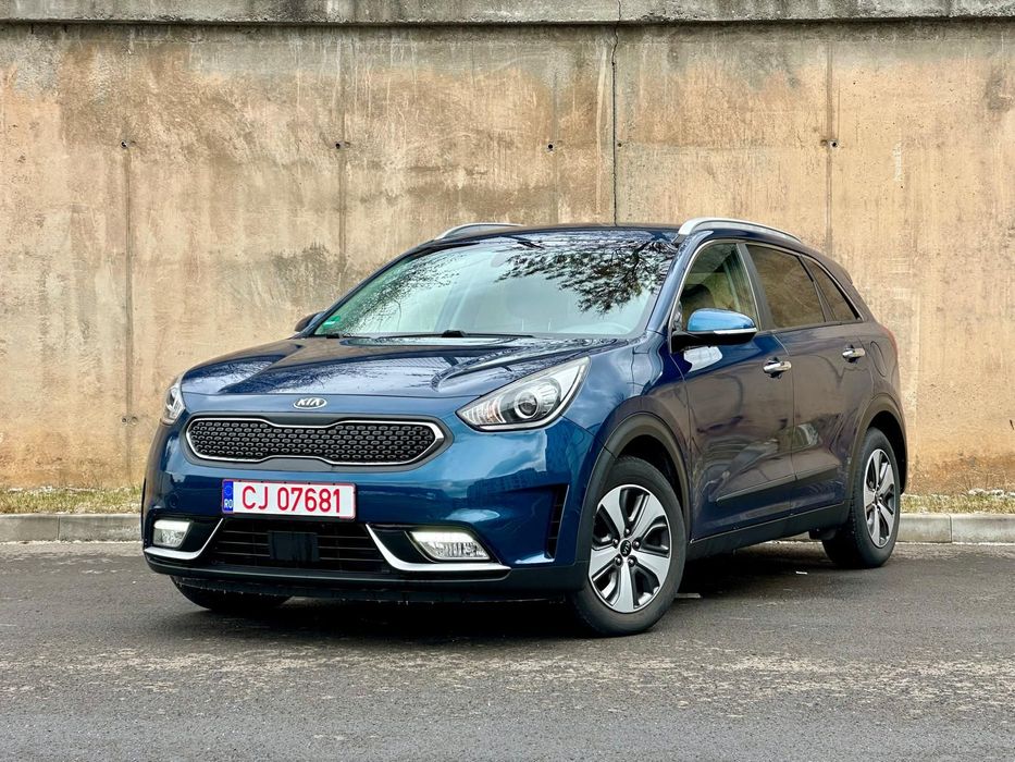 Kia Niro Hybrid /Distronic / Navi / scaune + volan incalzite / Euro 6