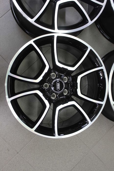 Нови оригинални джанти 19" Audi Q3, RS Q3