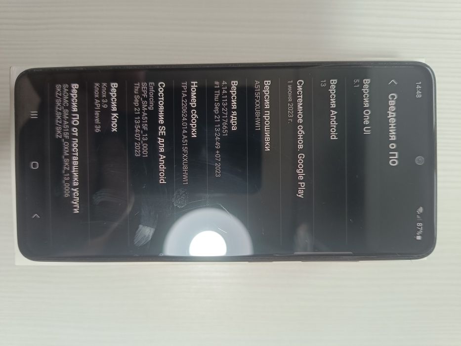 Продам Самсунг А51 6/128