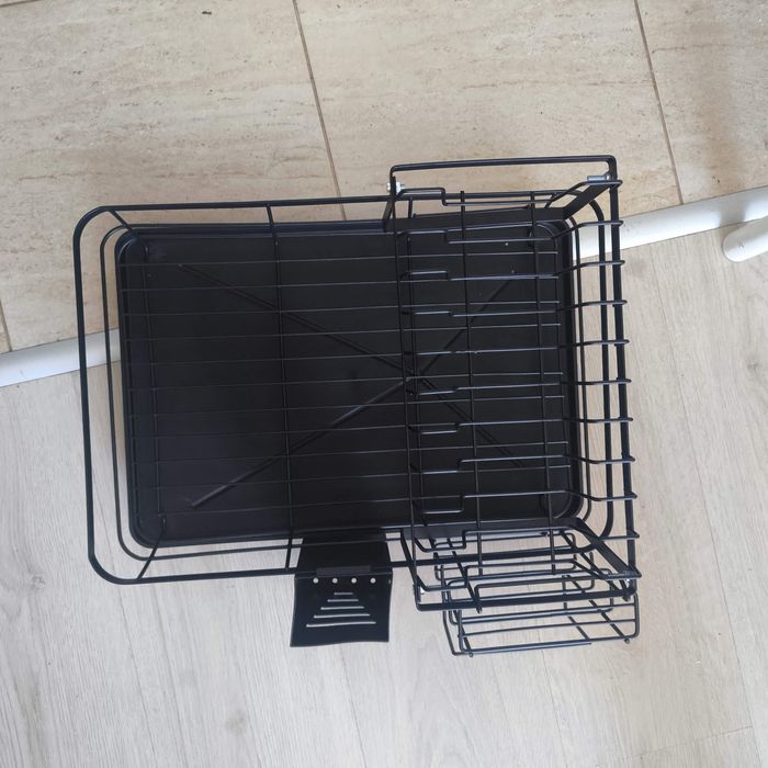 Сушилник за чинии, поставка за чинии