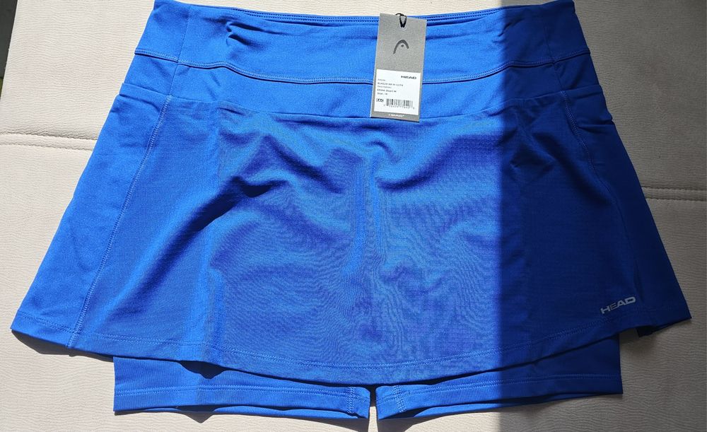 Compleu tenis de camp