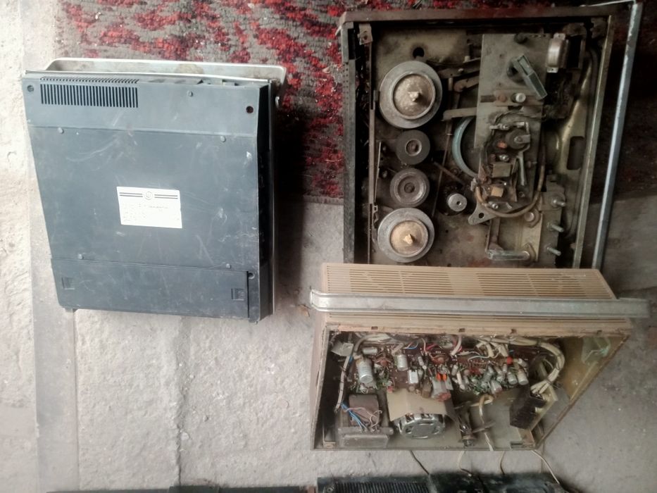 Продам проигрыватель на запчасти