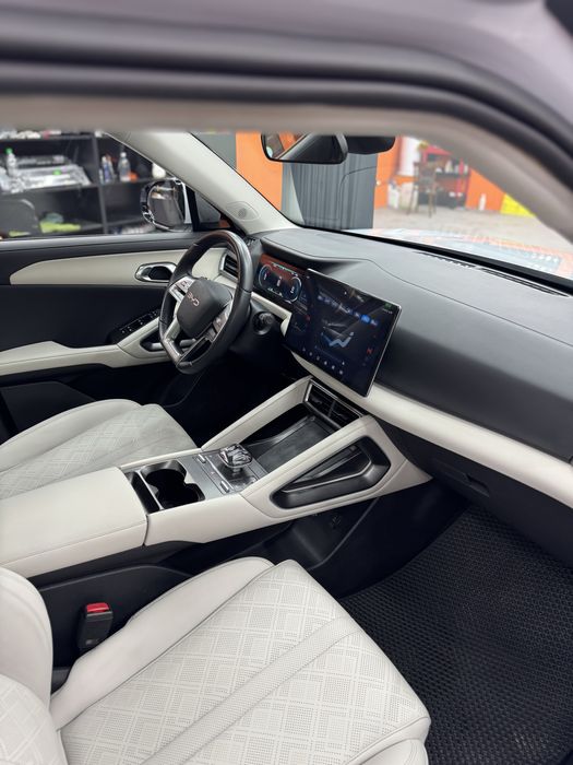 Yuan up Full pazitsiya