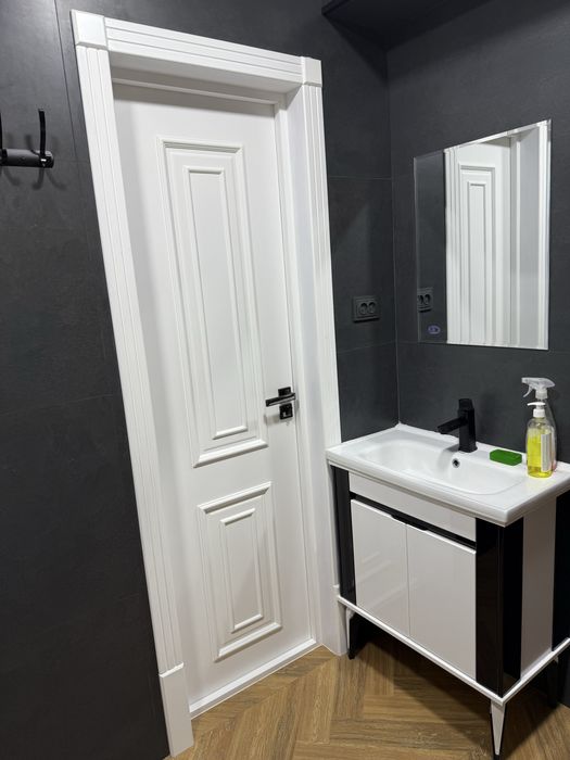 Урганч шахрида 1-этажда тоза домда тоза ремонт 3 хонали кв сотилади.