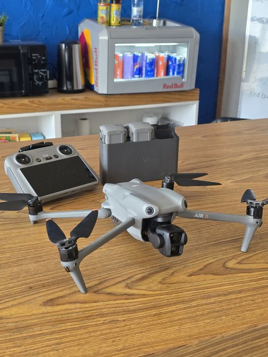 Дрон DJI AIR 3 combo