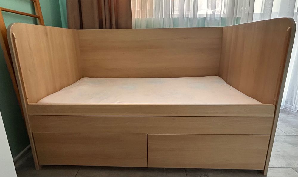 Детско легло по поръчка с матрак и чекмеджета