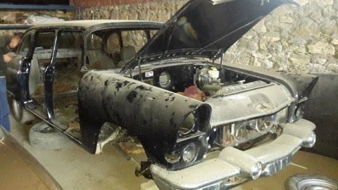 Автомобиль ГАЗ 13 Чайка