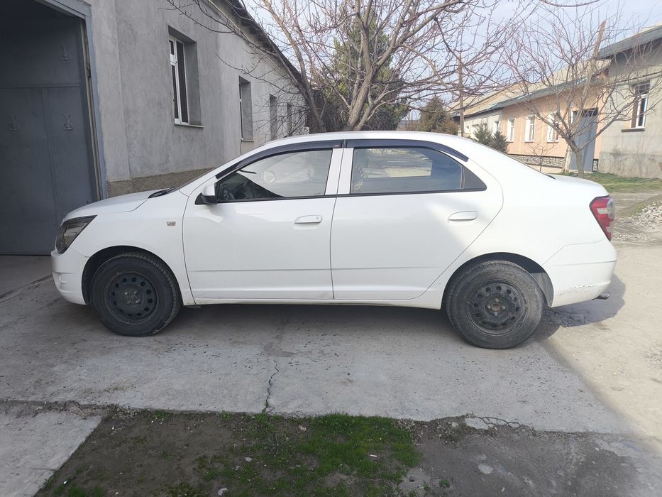 Кобальт 1 позется