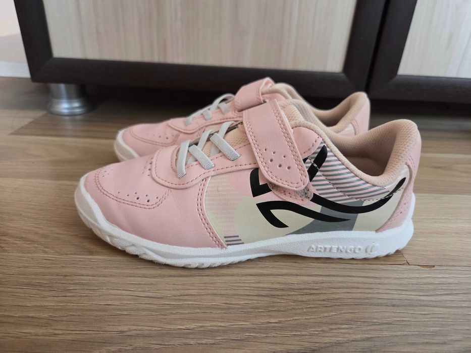 Детски спортни обувки Decathlon