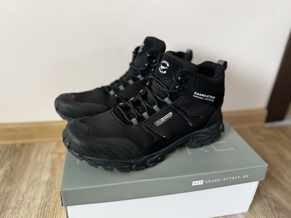 Туристически обувки Soft Shell водоусточиви 44- Нови