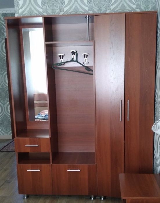 Продам спальный гарнитур