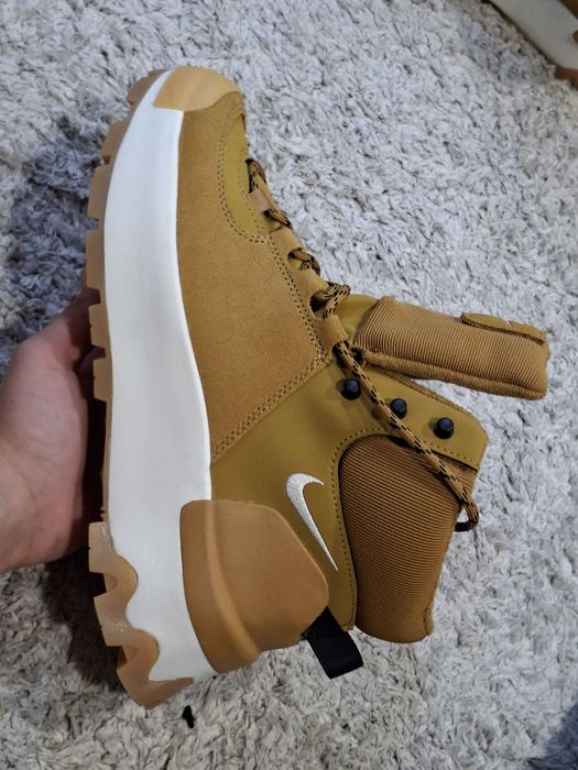 Bocanci nike marimea 38 noi