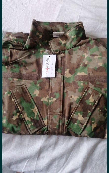 Costum militari combat
