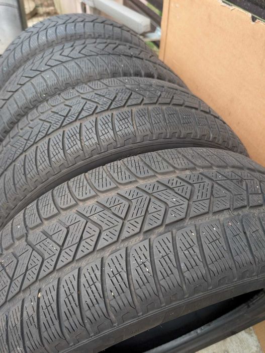 4 anvelope iarna Pirelli Scorpion Winter 235 55R19 101H DOT2020