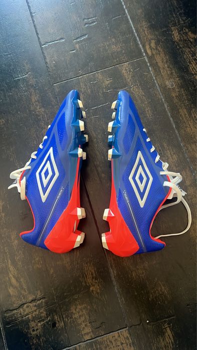 Ghete Fotbal Umbro Velocita 2 Pro HG Mărimea 43 (27.5 cm) Noi