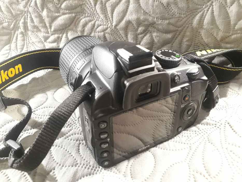 Зеркальная камера Никон д 3100