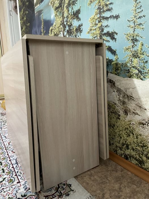 Раскладывающийся стол