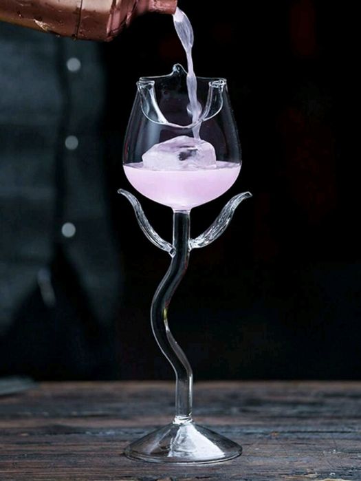 Чаша „Роза"  - перфектна за коктейли и вино