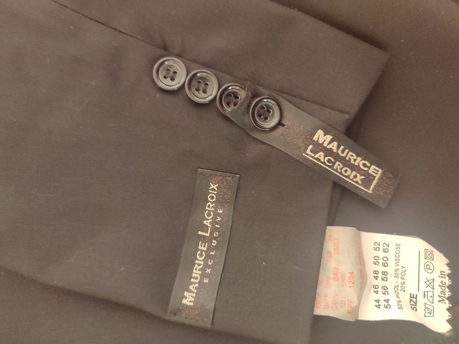 Янги қора костюм шим, размери 52. Арзонга бервораман