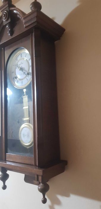 Ceas mecanic cu pendul