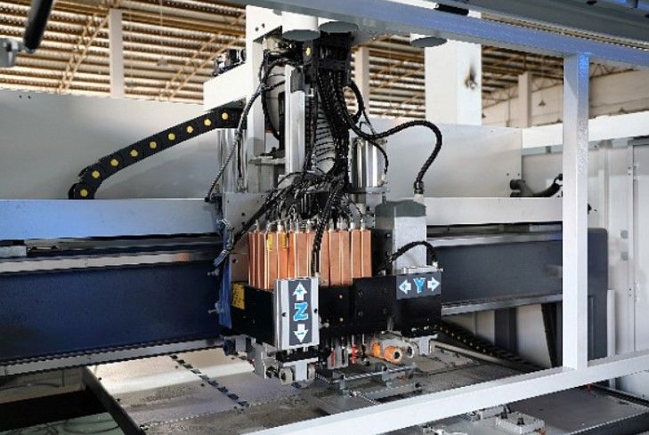 Сверлильно-присадочный центр с ЧПУ JIYU CD-612