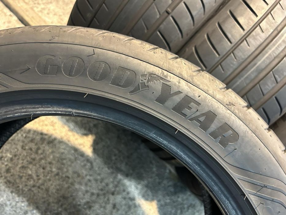 Гуми 225/45/17 GOOD YEAR Eagle F1