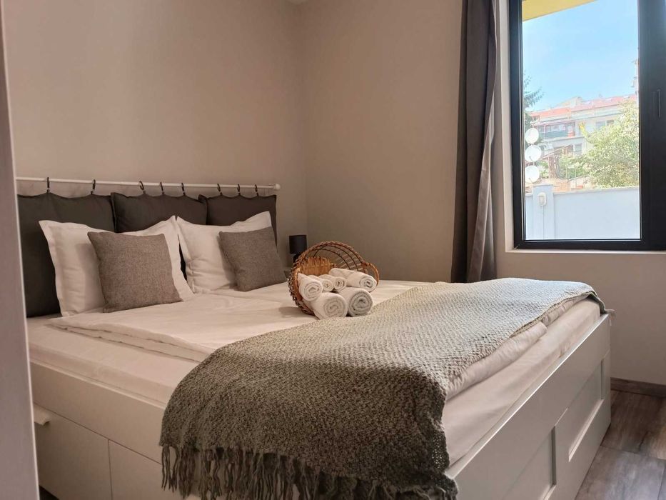 Дава се под наем Двустаен апартамент в Варна, Център - 55 кв.м за 408 € - Снимка #5