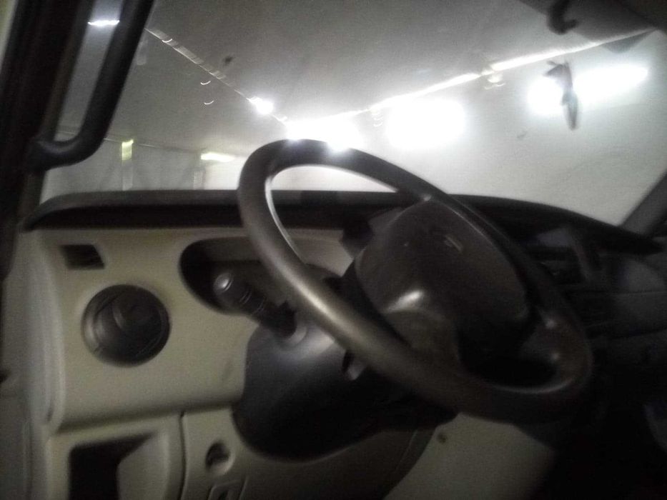 Se vinde Autoutilitară N2 Renault VI MASCOTT