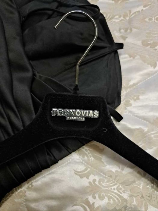 Вечернее платье, страна Испания