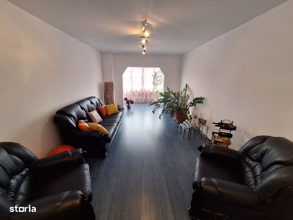 3 Camere zona Traian