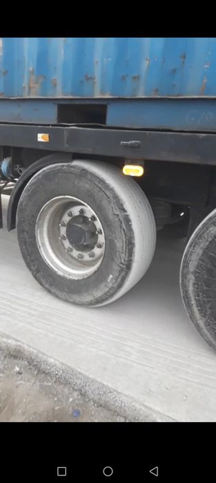 Ман тг 2008 тигач балонлари  80 процент прицеп 2005 йил балонлари 80