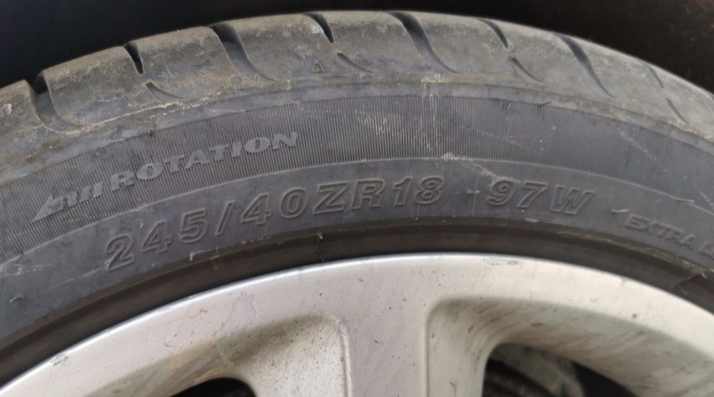 Летни гуми 245/40/18