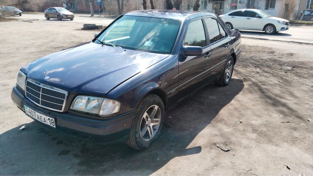 Машина сатылады 1 млн