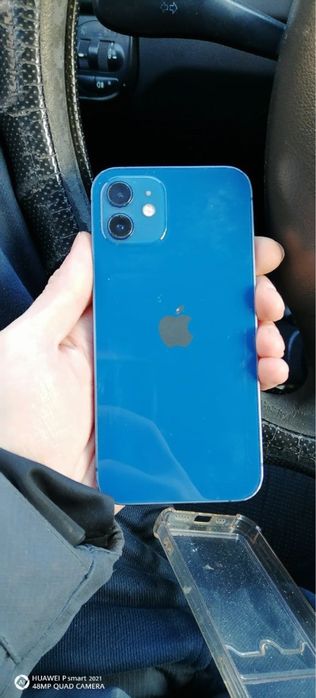 Продам Iphone 12/64gb