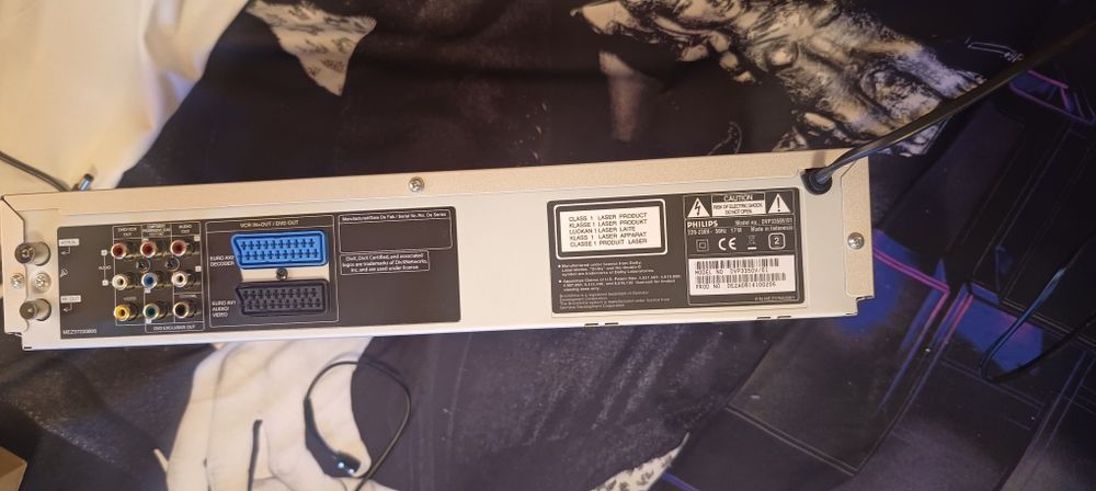 VHS philips cu DVD