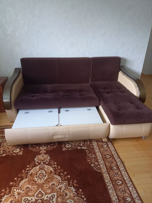 Продам диван раскладывающий