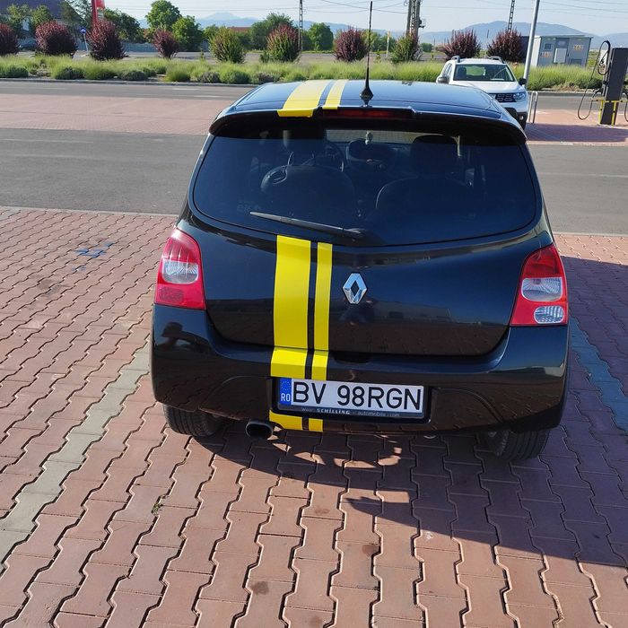 Vând Renault Twingo 2011