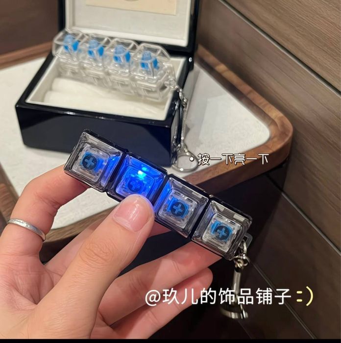 Игрушка клавиатура с ргб подсветкой продаются