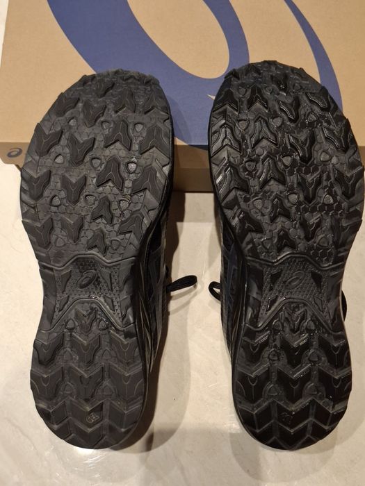 НАМАЛЕНИ! Мъжки маратонки Asics Gel-Venture 10