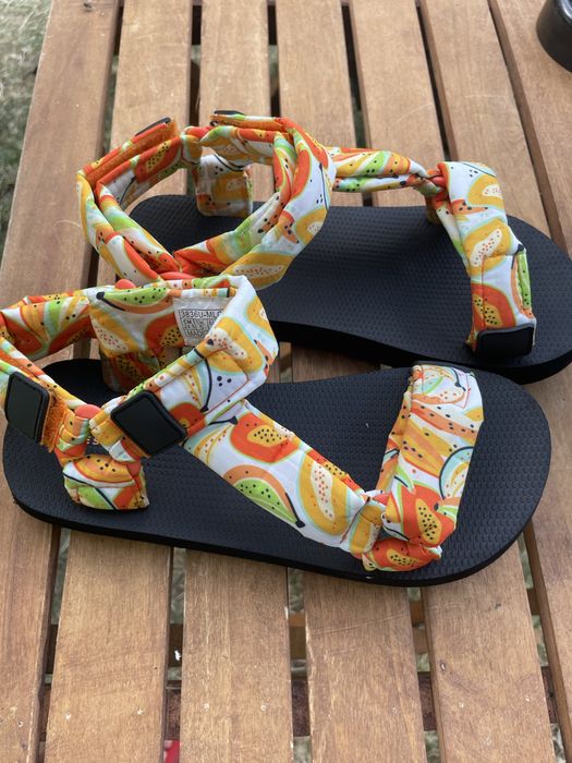 Детски сандали 38 и 37