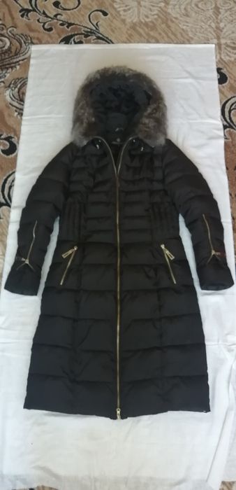 Продам женский пуховик