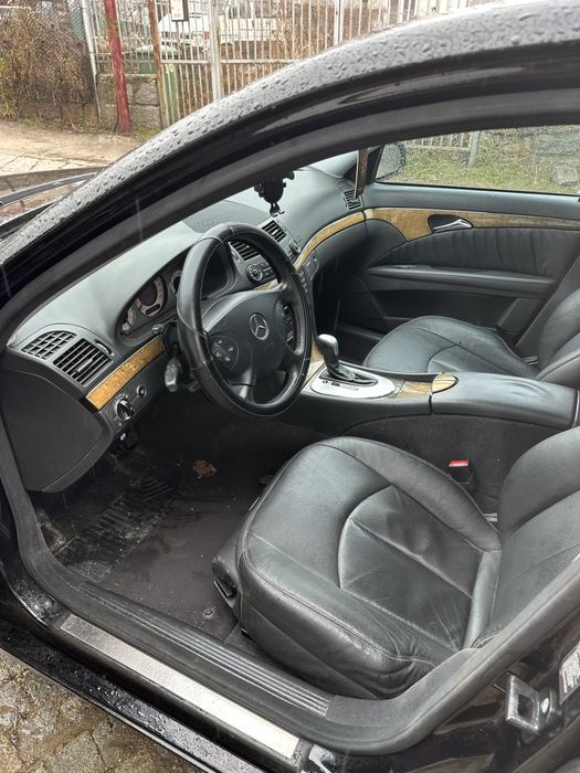 Арматурно табло Mercedes E class W211