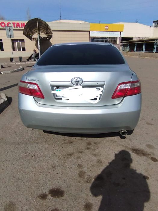 Продаю машину Тойота