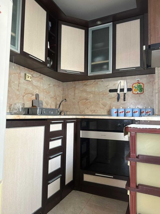 Дава се под наем Двустаен апартамент в Бургас, Възраждане - 50 кв.м за 325 € - Снимка #5