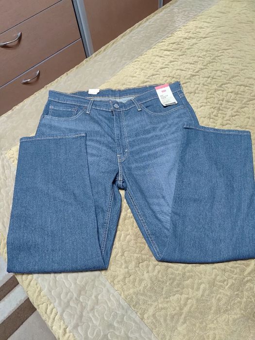 Blugi Lewis 541 cu etichetă