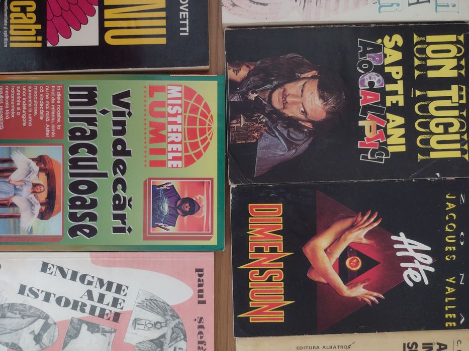 Lot carti Paranormal/sf