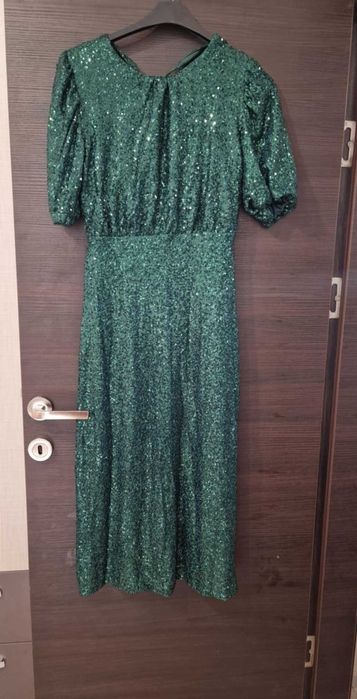 Рокля с пайети, С размер