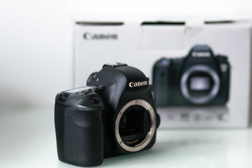 Canon 6D FullFrame,  stare perfecta, arata ca nou